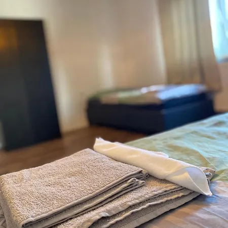 Apartment Guenon 19 *
